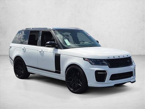 Used 2019 Land Rover Range Rover Supercharged AWD/4WD image 3