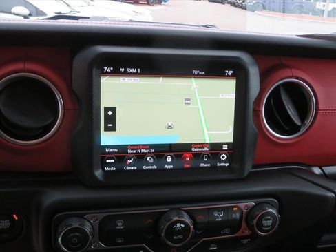 Used 2023 Jeep Wrangler Unlimited Rubicon 4xe image 25