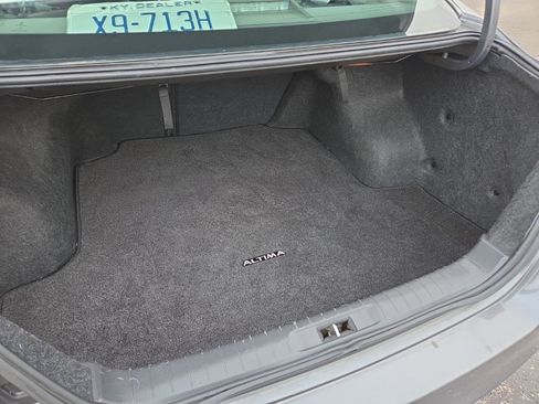 Used 2016 Nissan Altima 2.5 SL w/ 2.5 Technology Package image 19