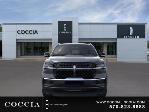 New 2026 Lincoln Navigator Reserve w/ Jet Appearance Package AWD/4WD image 6