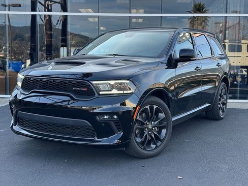 Used 2022 Dodge Durango R/T w/ Blacktop Package image 2