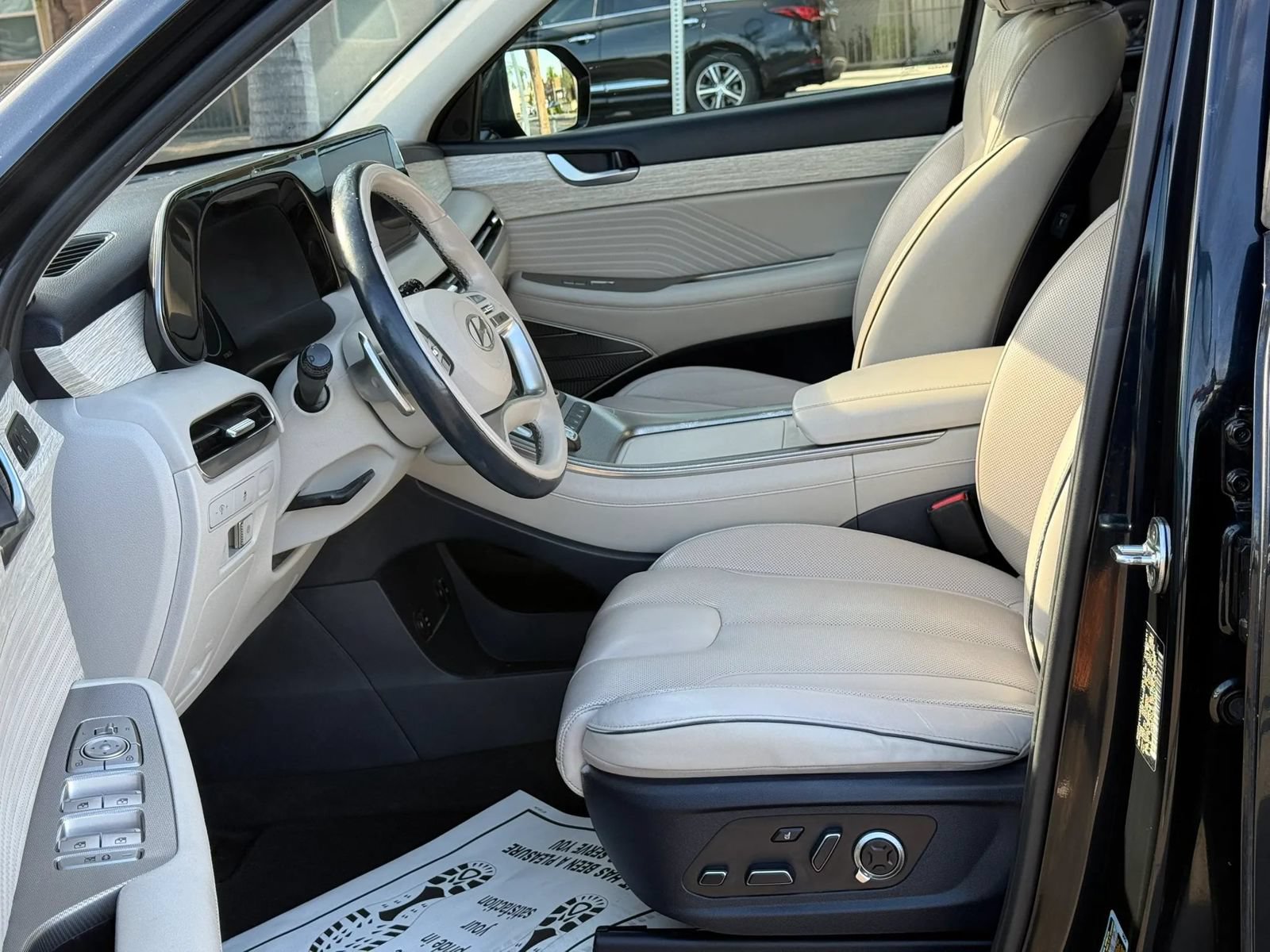 Used 2023 Hyundai Palisade Calligraphy FWD image 15