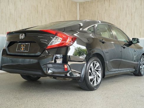 Used 2016 Honda Civic EX image 10