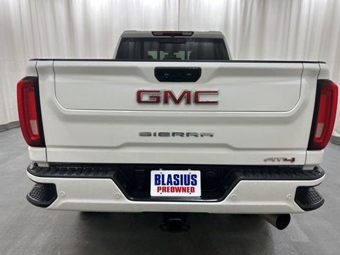Used 2023 GMC Sierra 3500 AT4 w/ AT4 Preferred Package image 4