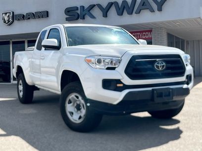 Used 2021 Toyota Tacoma SR w/ SR Convenience Package
