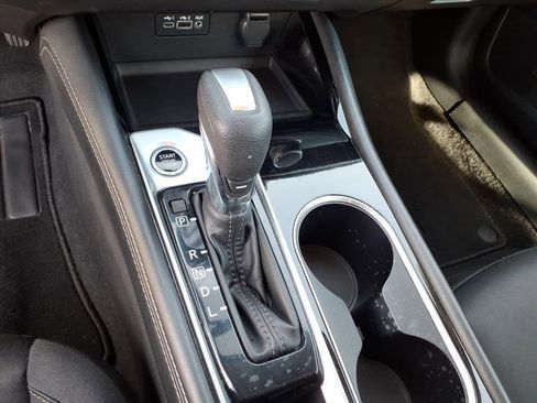 Used 2023 Nissan Altima 2.5 SV image 17