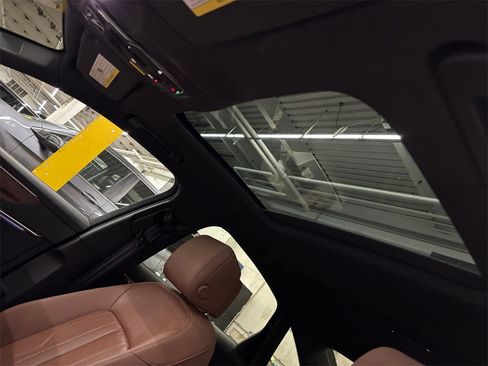 Used 2023 Audi A6 Premium Plus image 32