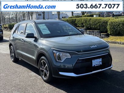 Used 2025 Kia Niro EX