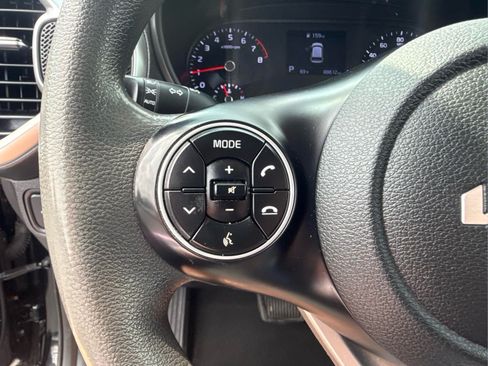 Used 2022 Kia Soul LX w/ Technology Package FWD image 22