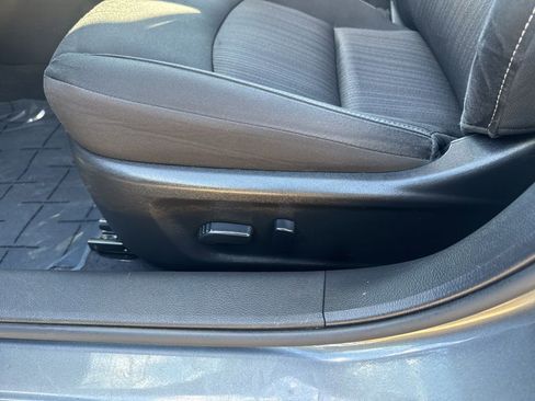 Used 2024 Nissan Altima 2.5 SV image 15