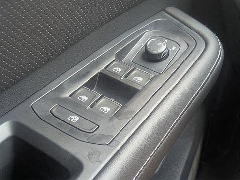 New 2026 Volkswagen Atlas SE image 24