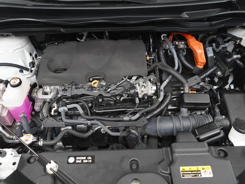 Used 2023 Toyota Sienna Platinum AWD/4WD image 33