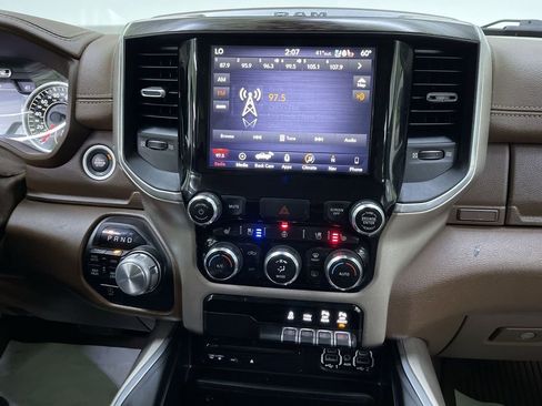 Used 2019 RAM 1500 Laramie image 21