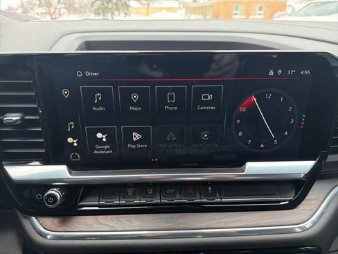 Used 2024 GMC Sierra 3500 SLT image 17