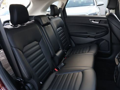 Used 2022 Ford Edge SEL w/ Convenience Package image 31