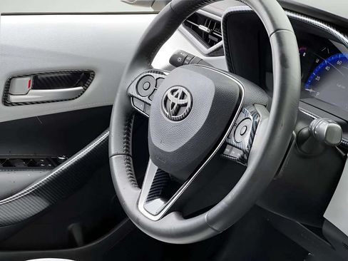 Used 2021 Toyota Corolla XSE FWD image 27