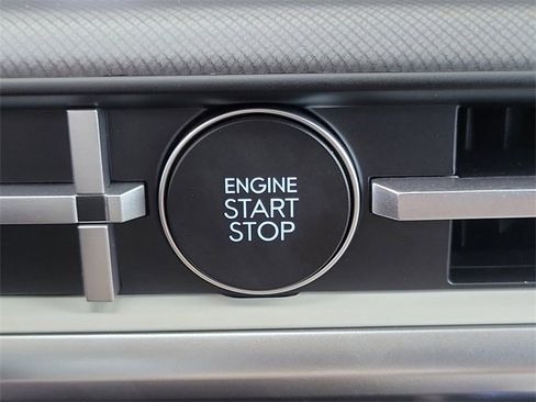 New 2026 Hyundai Santa Fe SE image 12