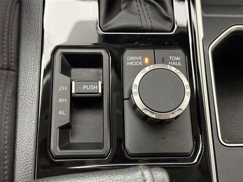 Used 2023 Toyota Tundra SR5 w/ SR5 Convenience Package AWD/4WD image 28