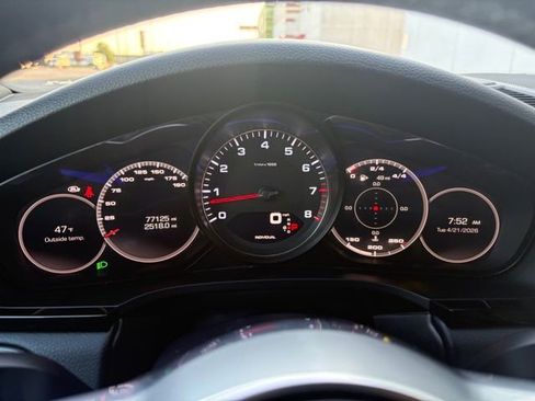 Used 2020 Porsche Cayenne S AWD/4WD image 11