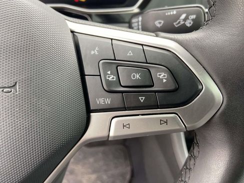 Used 2024 Volkswagen Jetta SE image 34