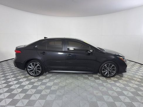 Used 2021 Toyota Corolla SE w/ SE Premium Package FWD image 4