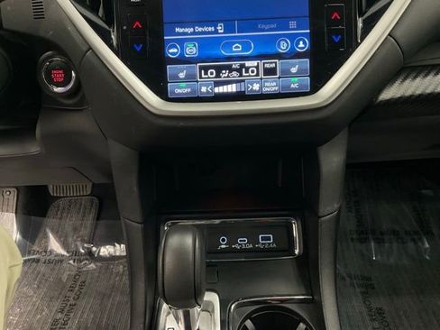 Used 2025 Subaru Ascent Premium AWD/4WD image 20
