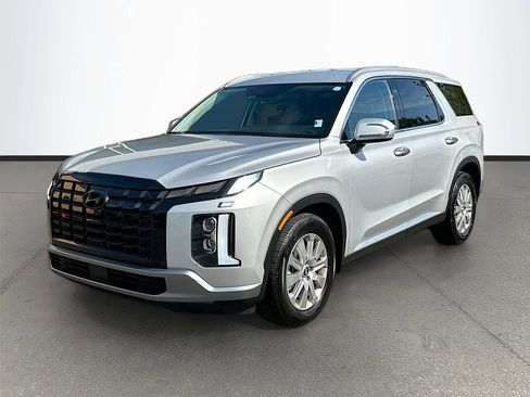 Used 2025 Hyundai Palisade SEL FWD image 3