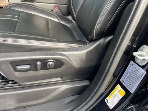 Used 2022 Chevrolet Silverado 2500 High Country w/ Z71 Off-Road Package image 19