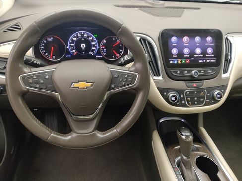 Used 2020 Chevrolet Malibu Premier FWD image 22