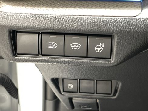 Certified 2024 Toyota Prius XLE image 29
