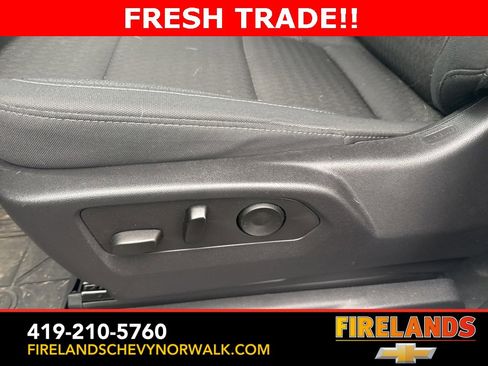 Used 2024 Chevrolet Silverado 2500 Custom w/ Custom Value Package image 22