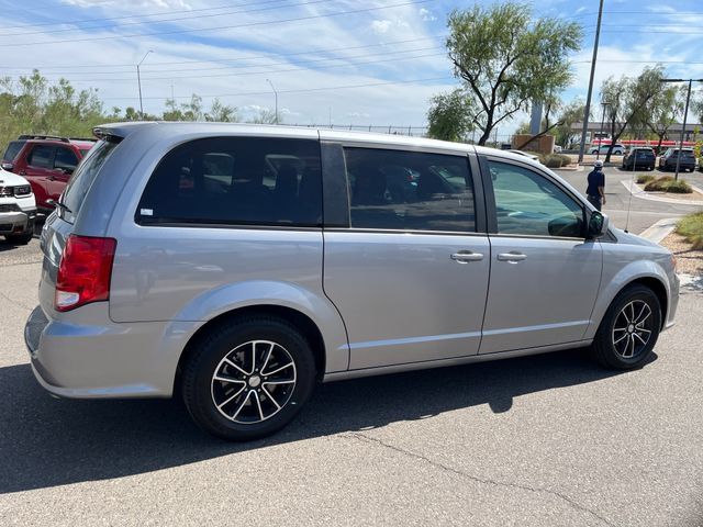 Used 2018 Dodge Grand Caravan SE FWD image 10