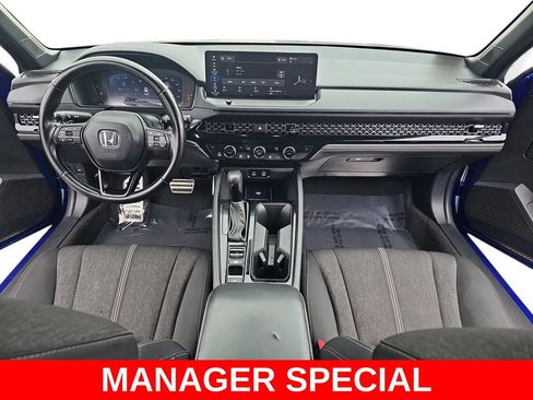 Used 2025 Honda Accord Sport image 9