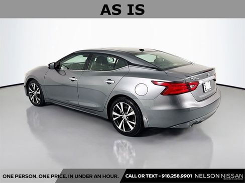 Used 2016 Nissan Maxima 3.5 SL w/ Interior Lighting Package FWD image 7