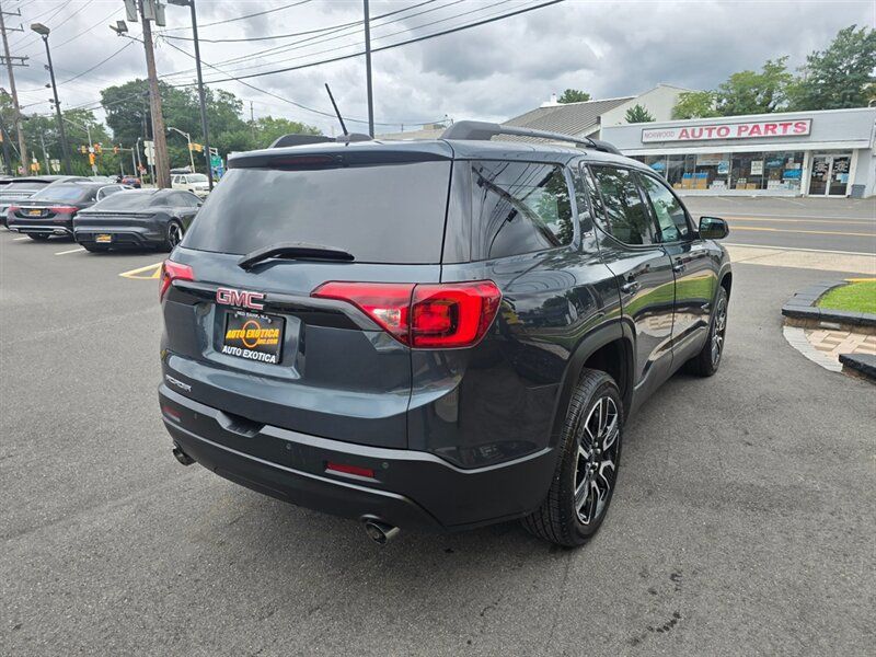 Used 2019 GMC Acadia SLT w/ Black Edition FWD image 3