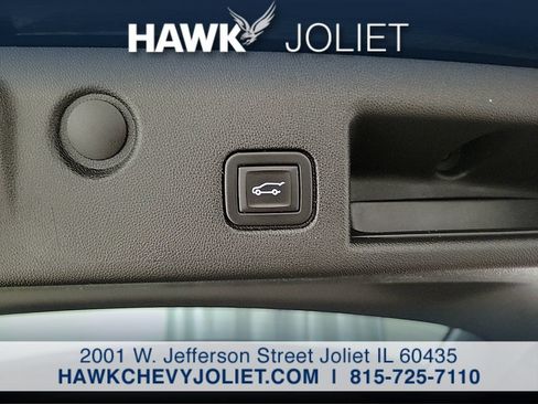 Used 2023 Chevrolet Equinox LT AWD/4WD image 22