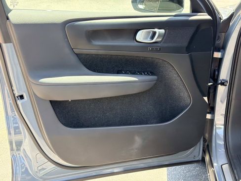 Certified 2023 Volvo C40 P8 Recharge Plus w/ Climate Package AWD/4WD image 15