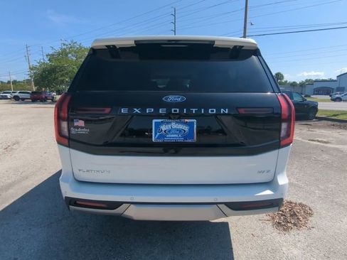 New 2026 Ford Expedition Max Platinum AWD/4WD image 6
