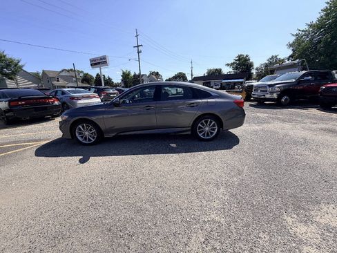 Used 2022 Honda Accord LX image 27