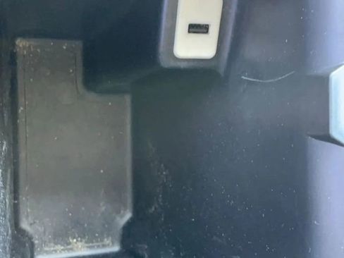 Used 2017 Chevrolet Colorado LT w/ LT Convenience Package RWD image 23