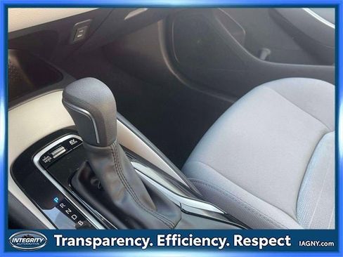 Used 2024 Toyota Corolla SE image 29