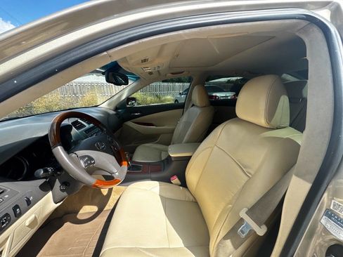 Used 2012 Lexus ES 350 w/ Preferred Accessory Pkg image 24