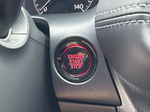 Certified 2024 Honda HR-V EX-L image 13