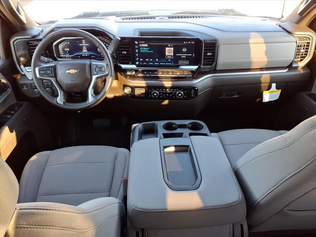 Used 2025 Chevrolet Silverado 2500 LT w/ All Star Edition AWD/4WD image 9