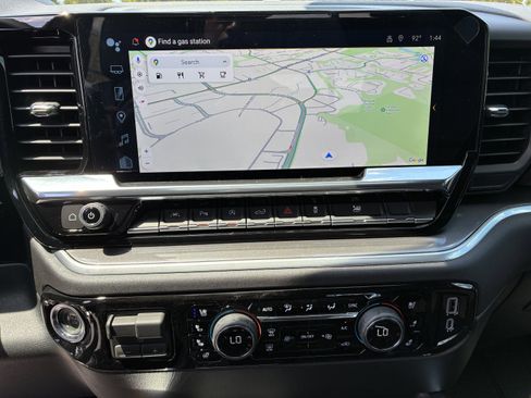 New 2026 Chevrolet Silverado 1500 High Country w/ High Country Premium Package AWD/4WD image 34