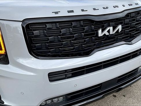 Used 2022 Kia Telluride SX w/ SX Prestige Package image 29