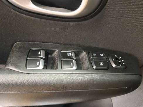 Used 2018 Kia Soul image 22