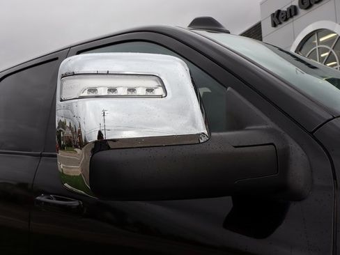 Used 2025 RAM 2500 Laramie image 2