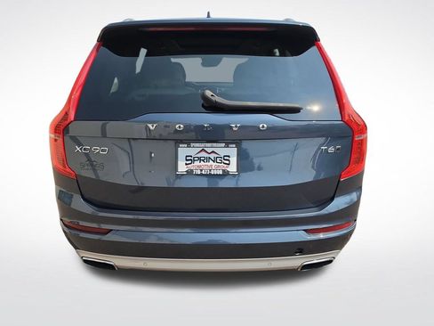 Used 2020 Volvo XC90 T6 Momentum AWD/4WD image 4