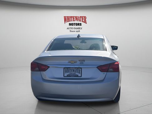 Used 2019 Chevrolet Impala LT FWD image 4